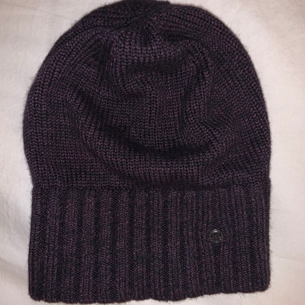 ✨Lululemon beanie
